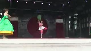 吃瓜女生舞蹈视频大全,全网热门！吃瓜女生舞蹈视频大盘点  第3张